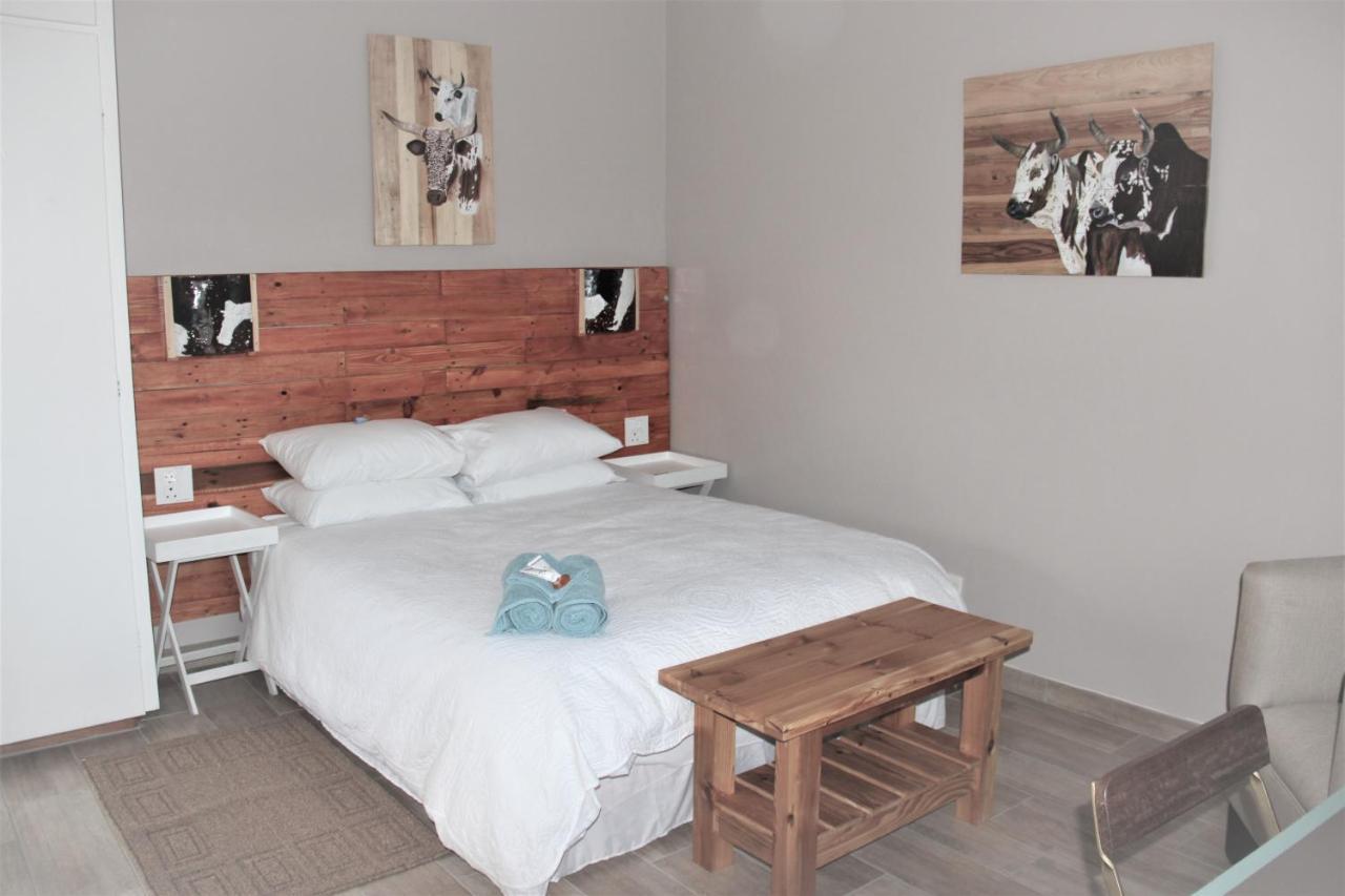 Glasstree B&B Bredasdorp Exterior photo